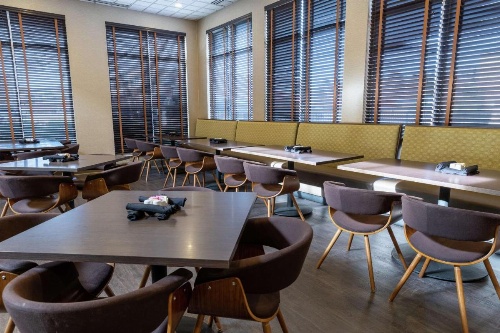 Hilton Garden Inn West Des Moines image 35